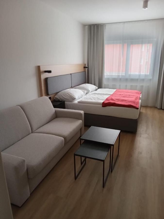 Hotel Kapitol 모스트 외부 사진