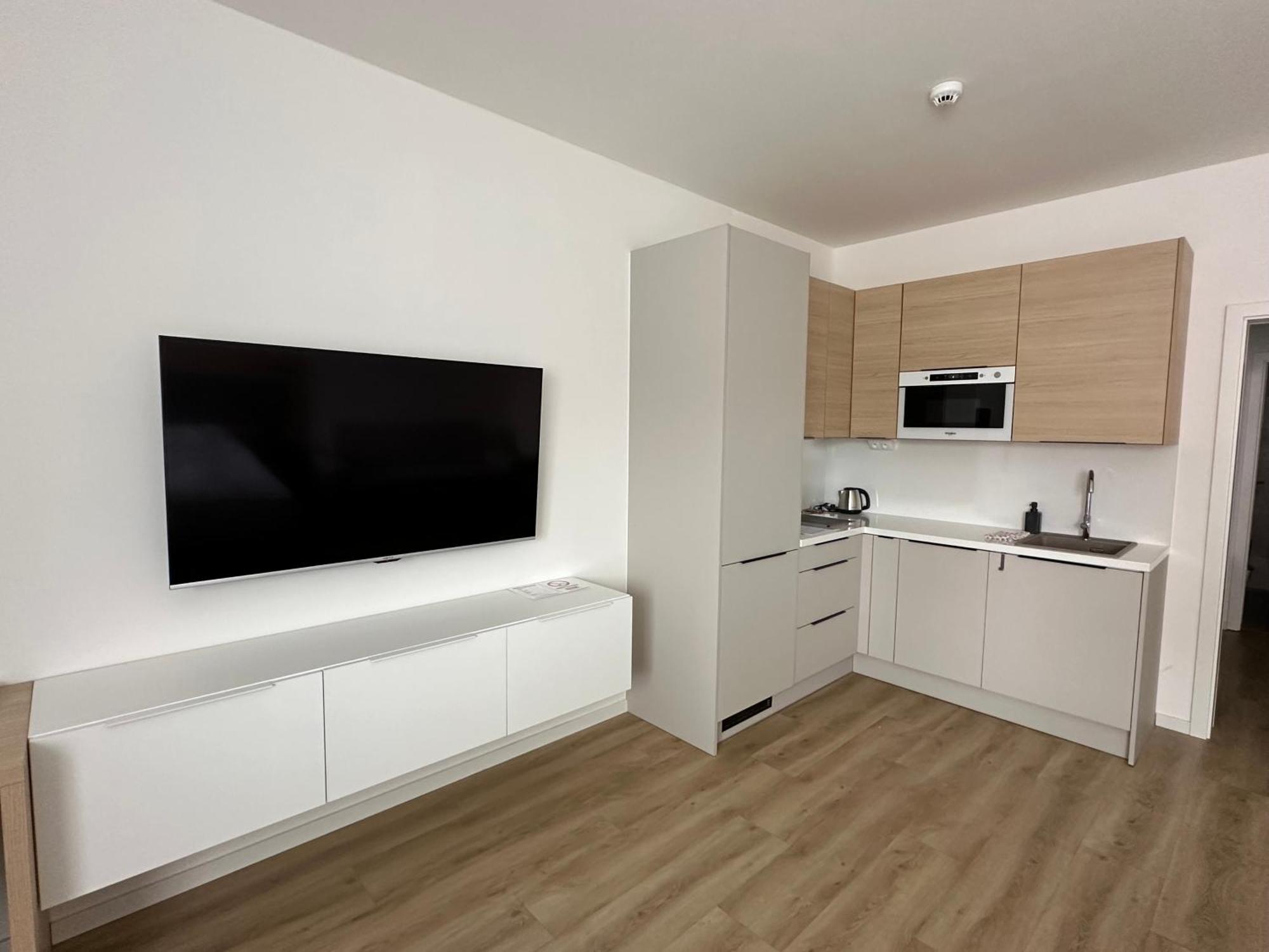 Hotel Kapitol 모스트 외부 사진