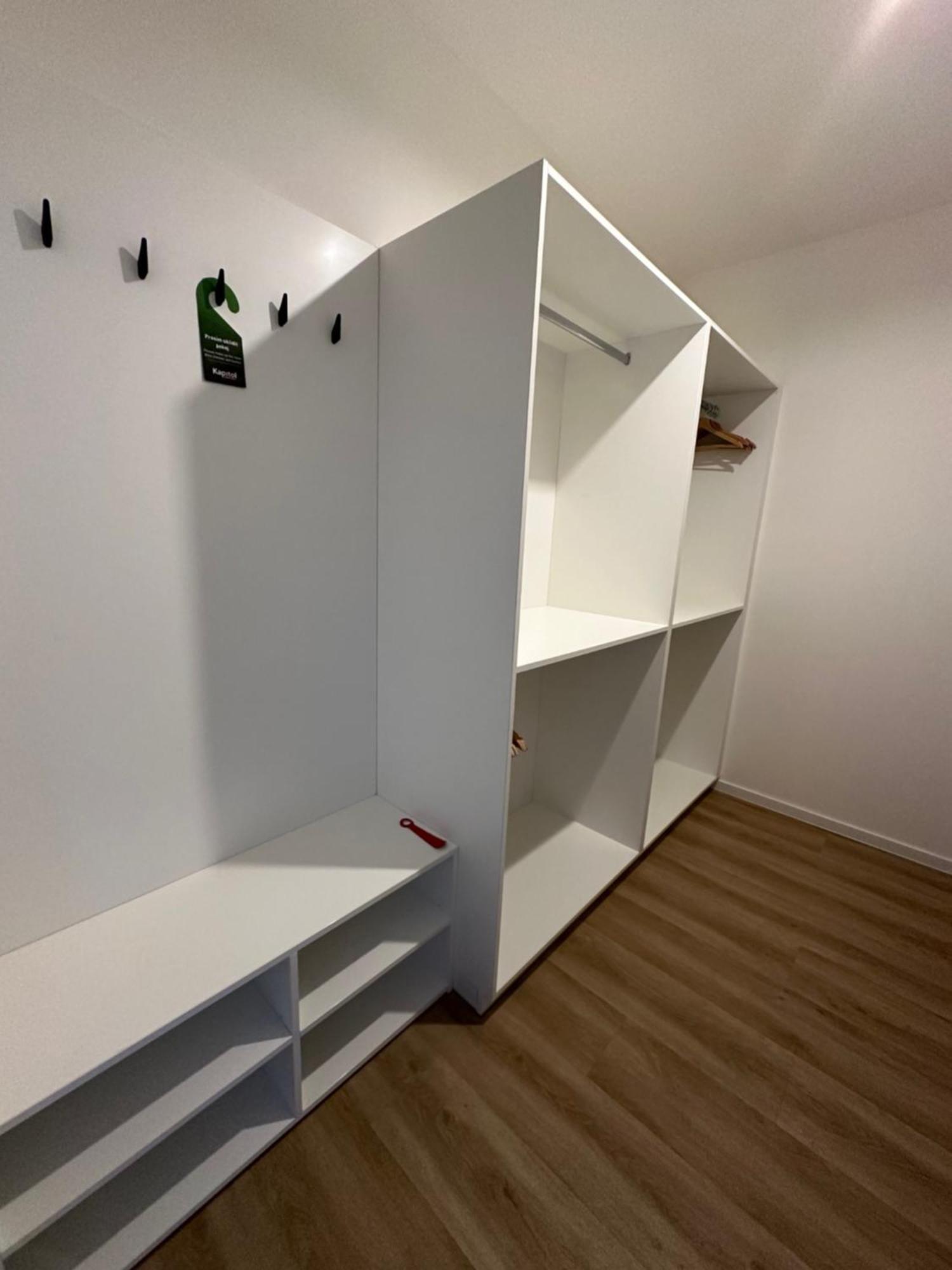 Hotel Kapitol 모스트 외부 사진