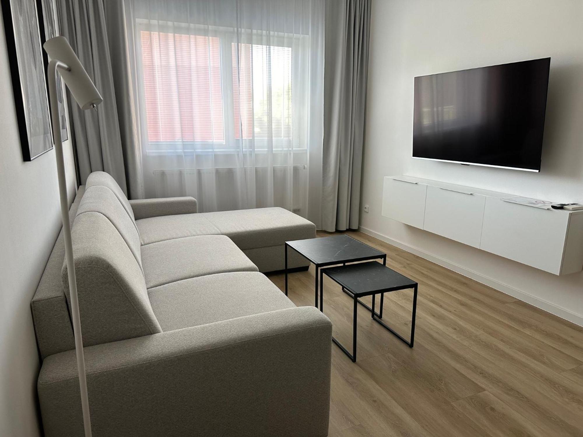 Hotel Kapitol 모스트 외부 사진