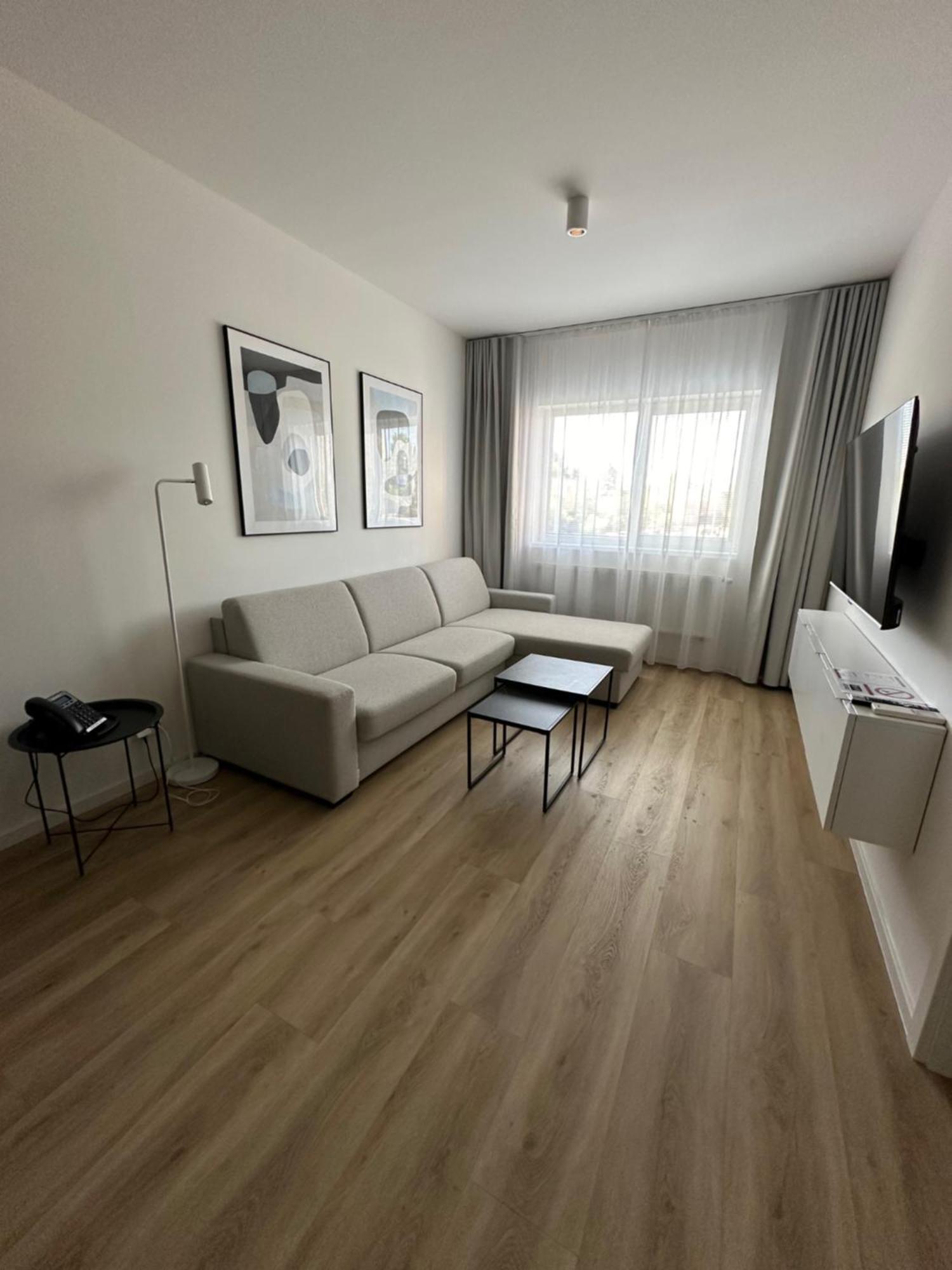 Hotel Kapitol 모스트 외부 사진