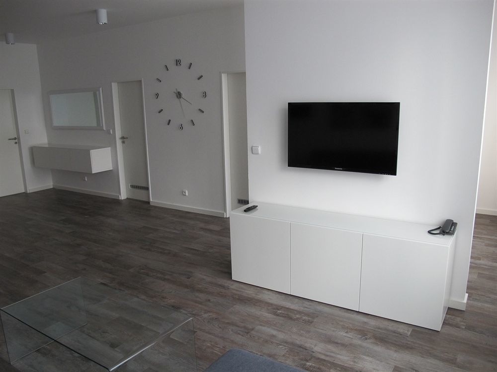 Hotel Kapitol 모스트 외부 사진